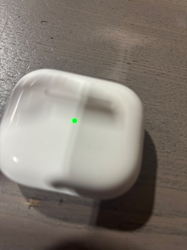 Photo 5 of AirPods (3rd generation) with MagSafe Charging Case
