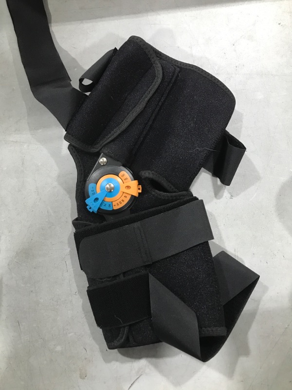 Photo 2 of Shoulder Abduction Sling, Broken Arm Shoulder Brace Relief Pain Shoulder Immobilizers with Abduction Slings Injury Support Arm Pillow Brace Strap Shoulder Arm Immobilizer Injury Support