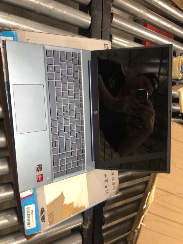 Photo 1 of HP MT44 Thin Client 14.0" FHD Business Laptop - AMD Ryzen 3-2300U, 8 GB DDR4 SDRAM and 256 GB SSD Quad-Core (4 Core), Wi-Fi, Bluetooth, Camera, Windows 10 Pro (Renewed) MT44 | 8GB+256GB