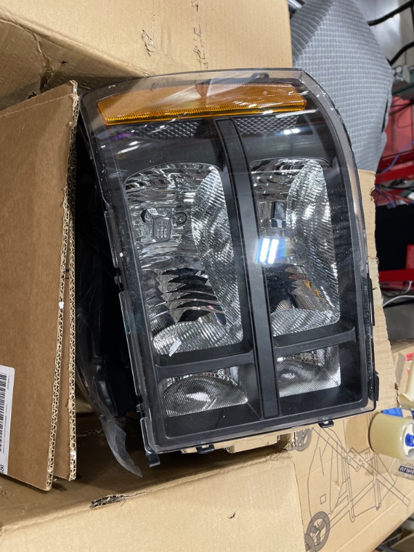 Photo 2 of Headlight Assembly for 2007 2008 2009 2010 2011 2012 2013 GMC Sierra 1500, 07-14 Sierra 2500HD 3500HD Headlights Headlamp Replacement, Black Housing Amber Corner Black Amber