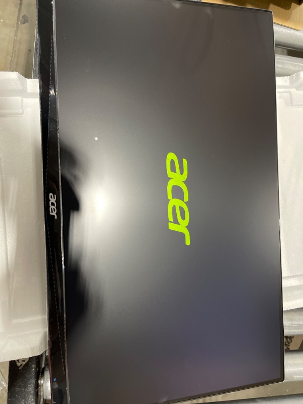 Photo 4 of Acer R240HY bidx 23.8-Inch IPS HDMI DVI VGA (1920 x 1080) Widescreen Monitor, Black Full HD USB Streaming 2MP Webcam with Digital Microphone With Webcam 23.8-inch IPS 60Hz