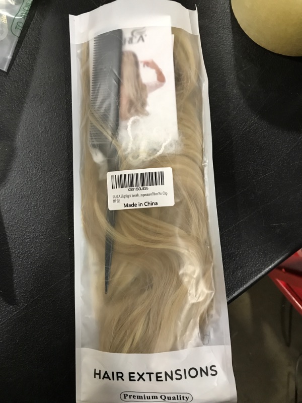 Photo 2 of 613 Blonde Hair 3 Bundles Body Wave(10 12 14 inches,Tatal 300g/lot) Brazilian Remy Human Hair Bundles Blonde Hair Weave Weft