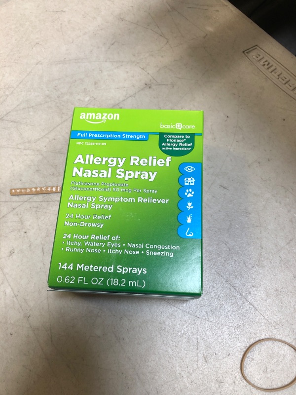 Photo 2 of Amazon Basic Care 24-Hour Allergy Relief Nasal Spray, Fluticasone Propionate (Glucocorticoid), 50 mcg, Full Prescription Strength, Non-Drowsy, 0.62 Fl Oz 0.62 Fl Oz (Pack of 1) (EXP:03/24)