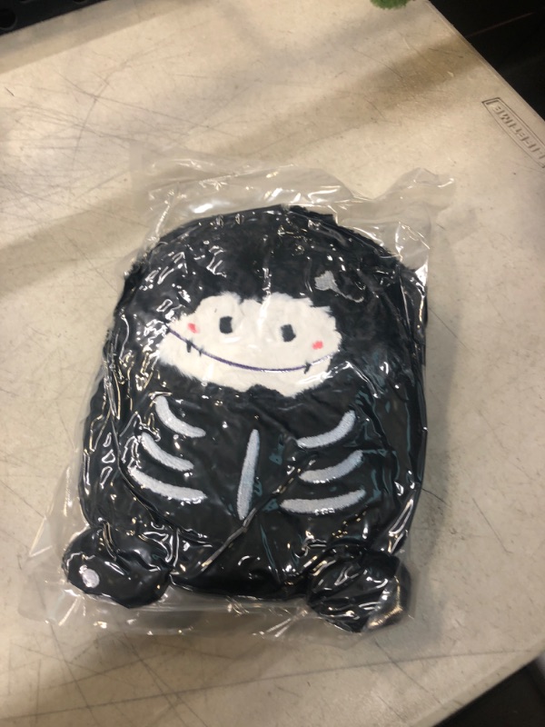 Photo 1 of CAGRIKUELI Halloween Plush Cute Halloween Stuffed Animals Toy for Kids, Kawaii Skull Plush Stuffed Doll for Boys Girls (Skull)