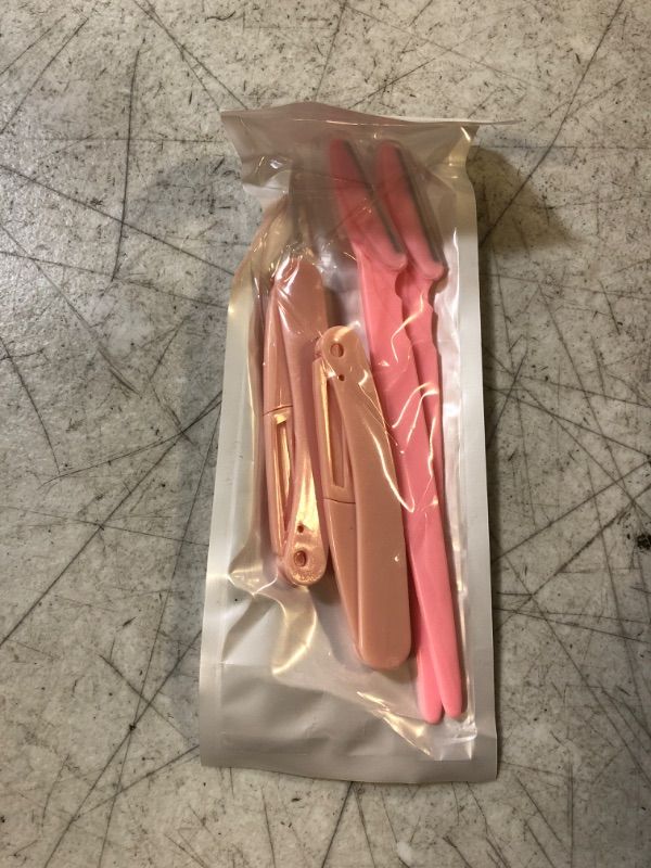 Photo 1 of Eyebrow Razor Kit for Women, Long-handled Eyebrow Razor, Foldable Face Razors, Facial Hair Removal for Women. #-0921008
