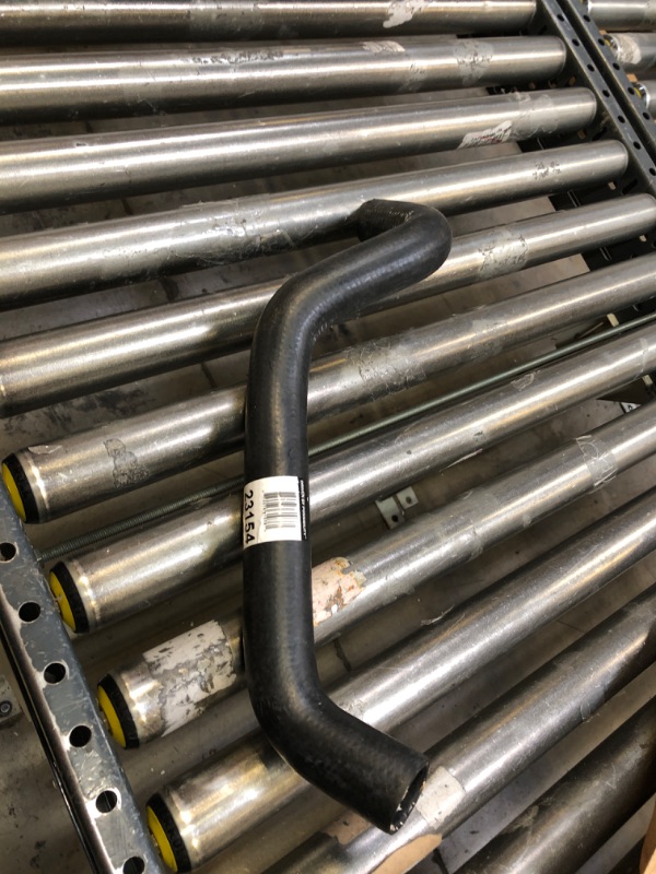 Photo 1 of Gates 23154 Premium Molded Coolant Hose