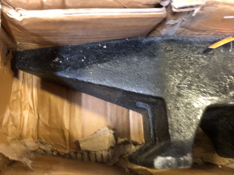 Photo 4 of VEVOR Cast Iron Anvil, 22 Lbs(10kg) Single Horn Anvil with Large Countertop and Stable Base, High Hardness Rugged Round Horn Anvil Blacksmith, for Bending, Shaping 22LB