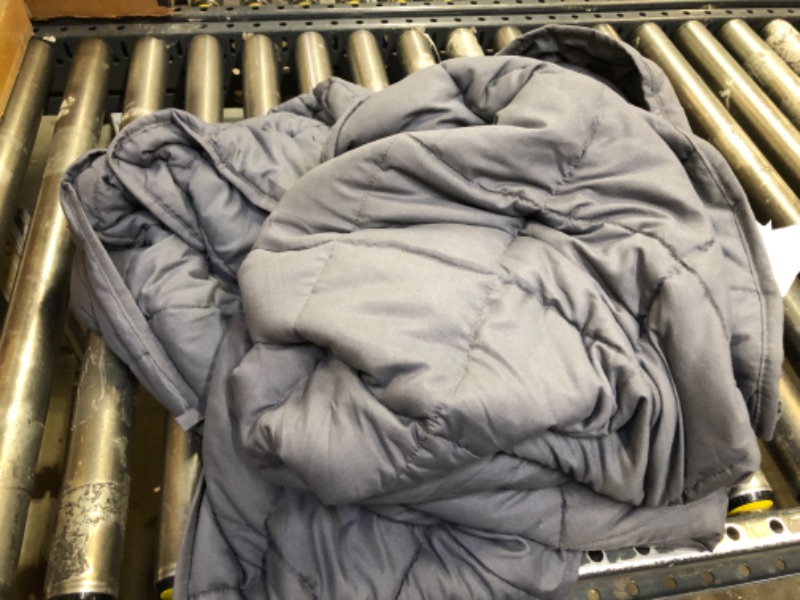 Photo 1 of 60"X80" Weighted Blanket Grey 20lbs