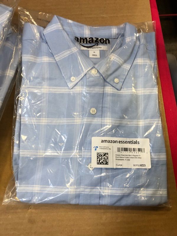 Photo 2 of Amazon Essentials Men's Regular-Fit Short-Sleeve Pocket Oxford Shirt X-Large Blue Windowpane