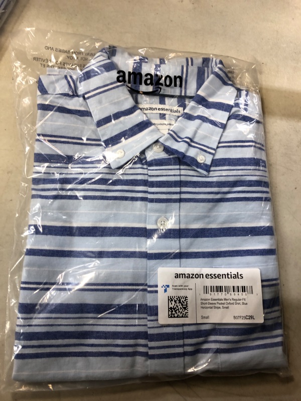 Photo 2 of Amazon Essentials Men's Regular-Fit Short-Sleeve Pocket Oxford Shirt Small Blue Horizontal Stripe