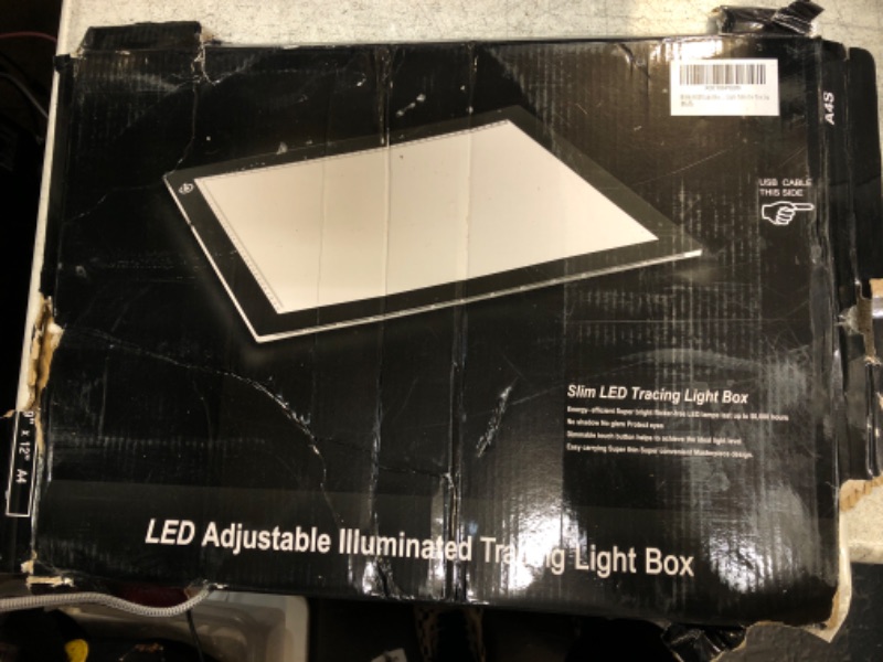 Photo 2 of ME456 A4 LED Light Box 9x12 Inch Light Pad Only 5mm Ultra-Thin USB Power Light Table for Tracing
