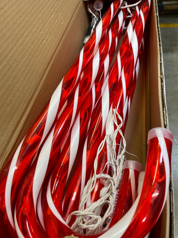 Photo 2 of Joiedomi 28" Christmas Candy Cane Pathway Markers, Set of 12 Christmas Pathway Lights with 108 Warm White Lights for Indoor and Outdoor Christmas Decorations