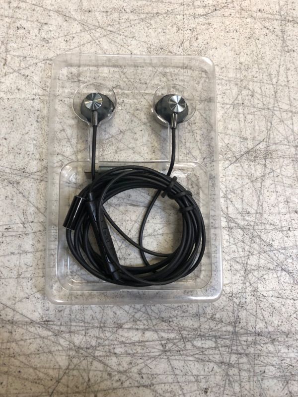 Photo 2 of ivoros USB C Earphones, Type-C Headphones in-Ear HiFi Stereo Earbuds with Mic/Volume Control,Work for iphine 15/Pixel 6/5/4/3/2/XL,iPad Pro/Air 4/Mini 6,Samsung Galaxy S22/S21/S20+Ultra/Note 20/Plus Gray