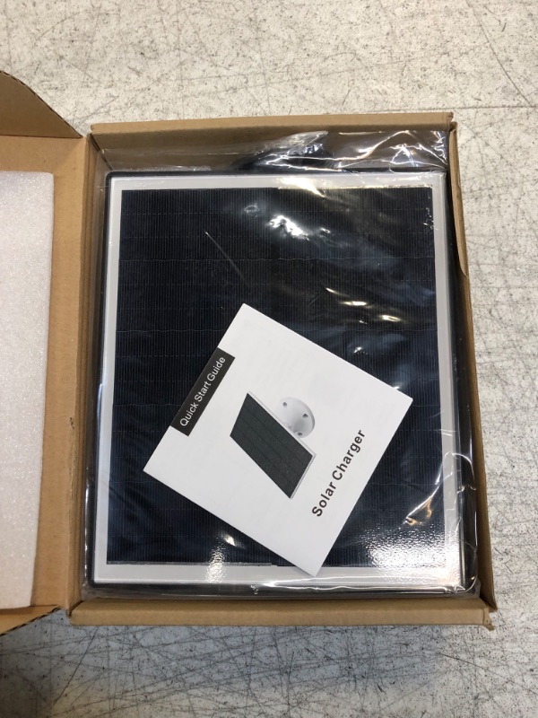 Photo 1 of Solar Charger 