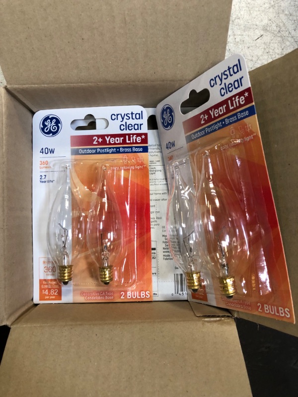 Photo 2 of GE Lighting Crystal Clear Bent Tip Decorative Light Bulb, 40 Watts, Candelabra Base, 16-Pack
