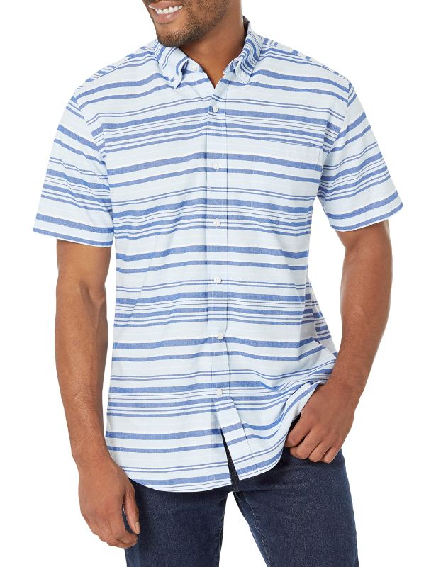 Photo 1 of Amazon Essentials Men's Regular-Fit Short-Sleeve Pocket Oxford Shirt XX-Large Blue Horizontal Stripe