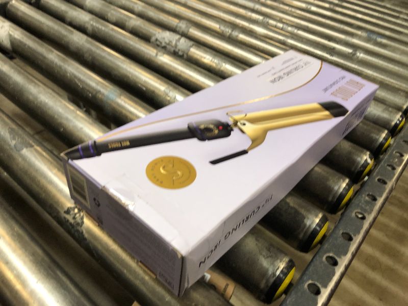 Photo 2 of -FACTORY SEALED- Hot Tools Pro Signature 24K Gold Curling Iron/Wand | Long-Lasting, Defined Curls, (1-1/2 in) 1.5 Inch (Pack of 1)