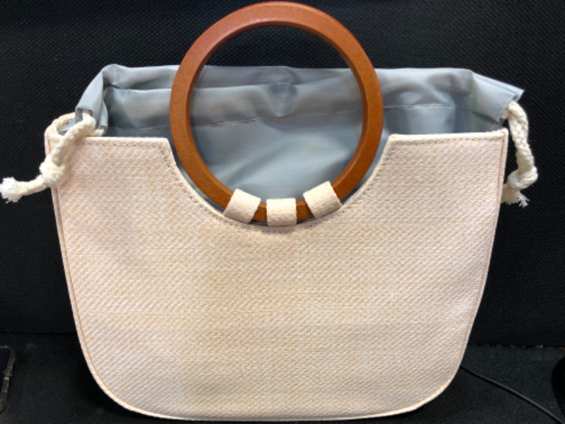 Photo 2 of Grass package ring wooden handle handbag shoulder Messenger woven handbag