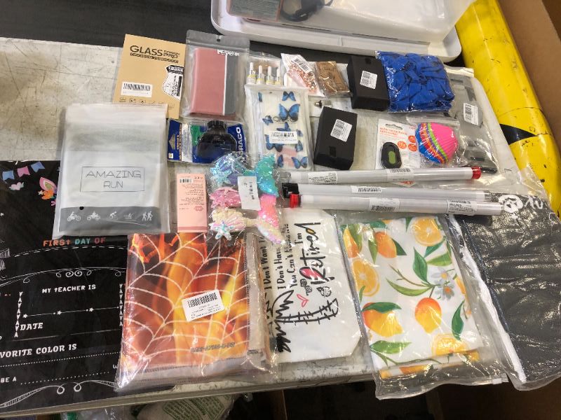 Photo 1 of 25 PCS MISC. ITEMS BAG LOT