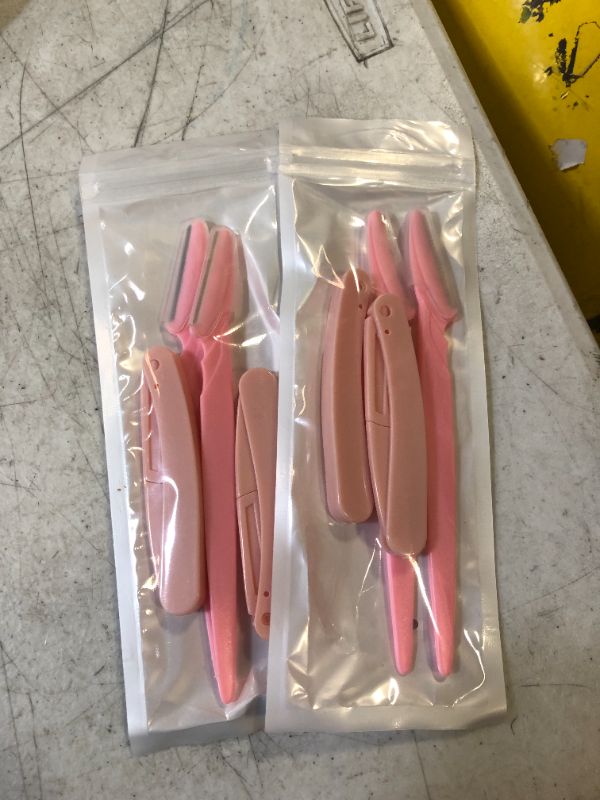 Photo 1 of 2 PCS EYEBROW SHAVERS PINK 2 PCK