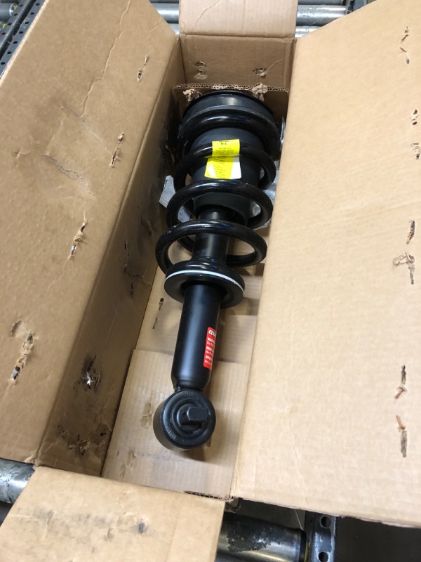 Photo 1 of Monroe 1000001VK4 pcFrontStrut AssembliesandRearShocks Kit for 2007-2013 Chevrolet Silverado 1500, GMC Sierra 1500 (4WD & RWD)