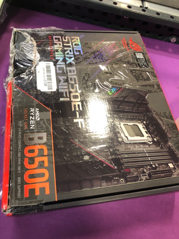 Photo 4 of ASUS ROG Strix B650E-F Gaming WiFi AM5 (LGA1718) Ryzen 7000 Gaming Motherboard(12+2 Power Stages,DDR5,3xM.2 Slots,PCIe® 5.0,WiFi 6E,2.5G LAN,USB 3.2 Gen 2x2 Type-C® Port)