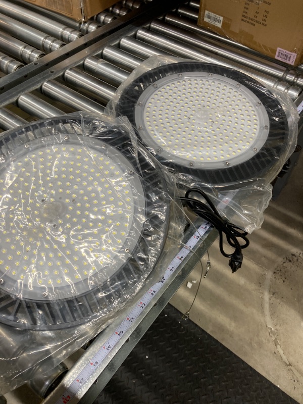 Photo 3 of EVBFORU 4 Pack UFO LED High Bay Light 150W, High Bay LED Lights 21,000LM (160LM/W), 5000K LED Shop Light with IP66 Commercial Warehouse Area Light for Wet Location Area, Workshop, Garage
