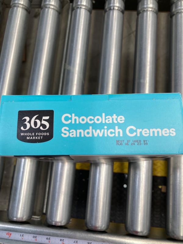 Photo 3 of 365 by Whole Foods Market, Chocolate Sandwich Creme Cookies, 20 Ounce