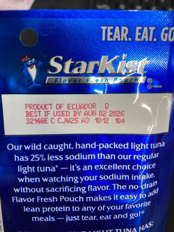 Photo 2 of 24 unit StarKist Reduced Sodium Chunk Light Tuna in Water Pouch - 2.6oz