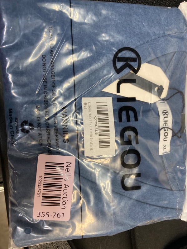 Photo 1 of KLIEGOU Men's V Neck T Shirts - Casual Stylish Tees for Men 60V Dark Blue XL