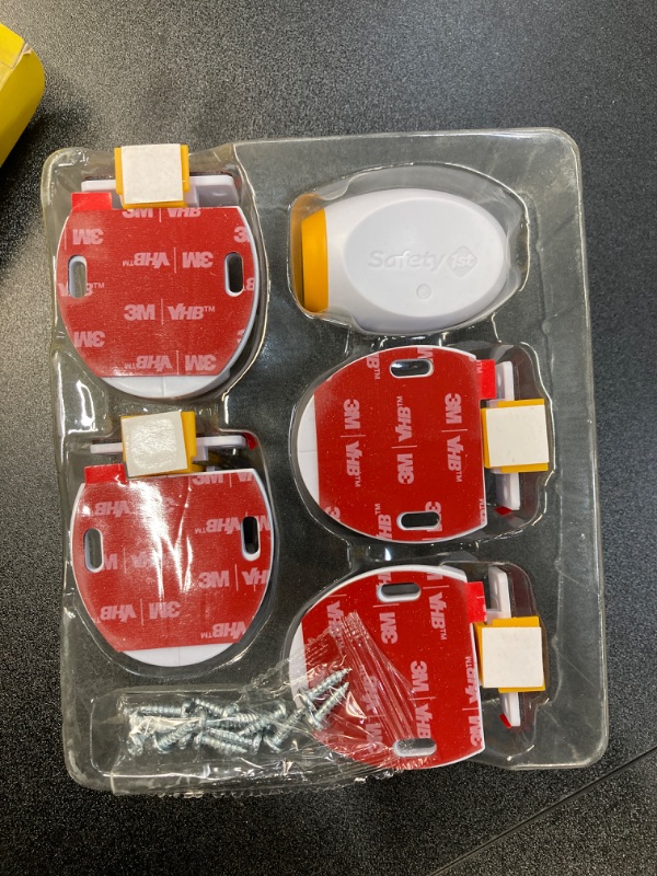 Photo 1 of Safety 1st Adhesive Magnetic Lock System, 4 Locks And 1 Key
