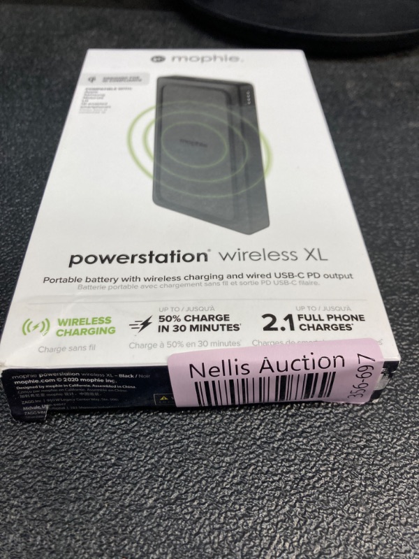 Photo 2 of mophie powerstation Wireless Power Delivery (PD) XL 10K Black – Large Internal Battery with Dynamic Charging Capabilities.