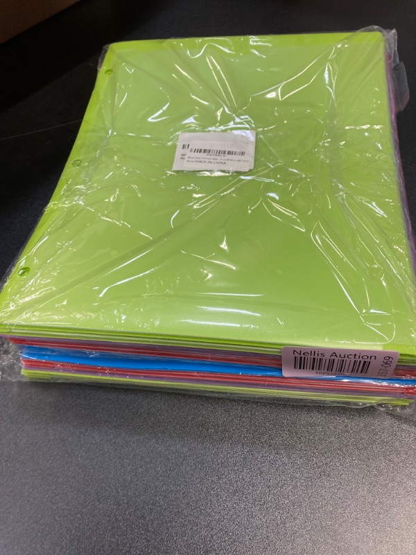 Photo 2 of Heavy Duty 2 Pocket Folder with 3 Holes 8Pcs - 2pk.
