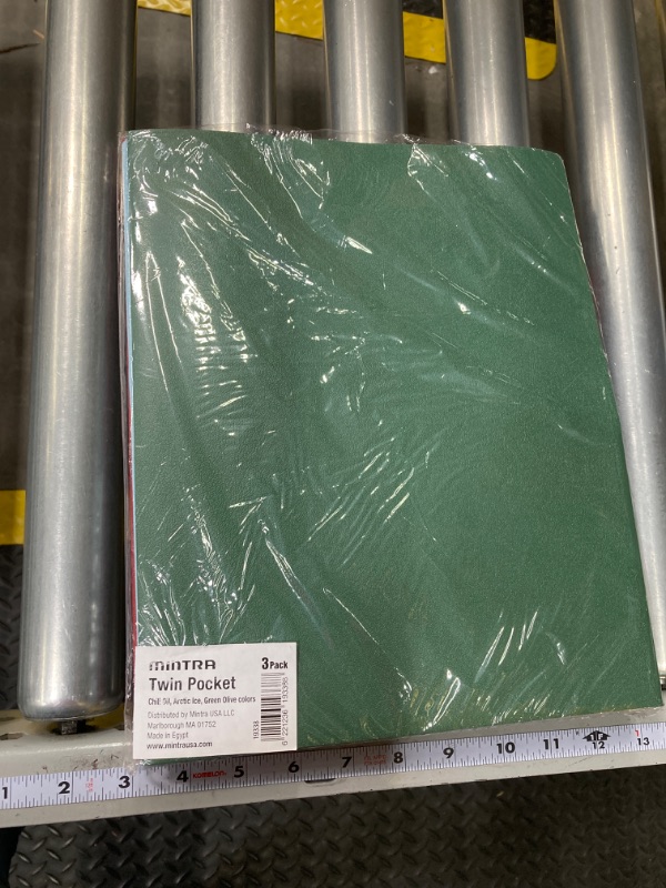 Photo 2 of Mintra Poly Pocket Folders 3pk - Heavy Duty (Chili Oil/Arctic Ice/Green Olive)