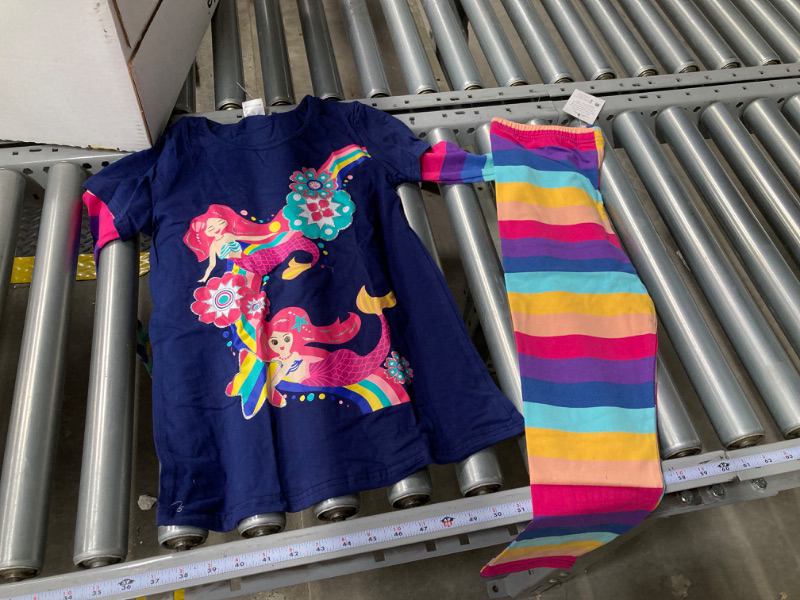 Photo 2 of VIKITA Girls Shirts Winter Long Sleeve Girls Tops Toddler Girls Graphic Tees and Legging Set, 12 Years
