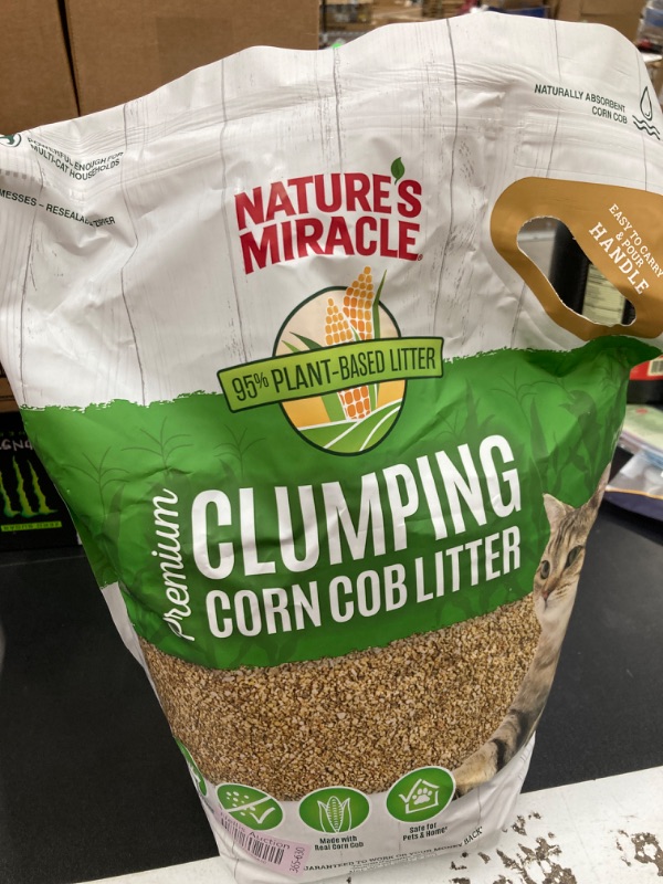 Photo 2 of Nature's Miracle Premium Clumping Corn Cob Litter, Tough Odor Bio-Enzymatic Formula, Dust Free 10 lb