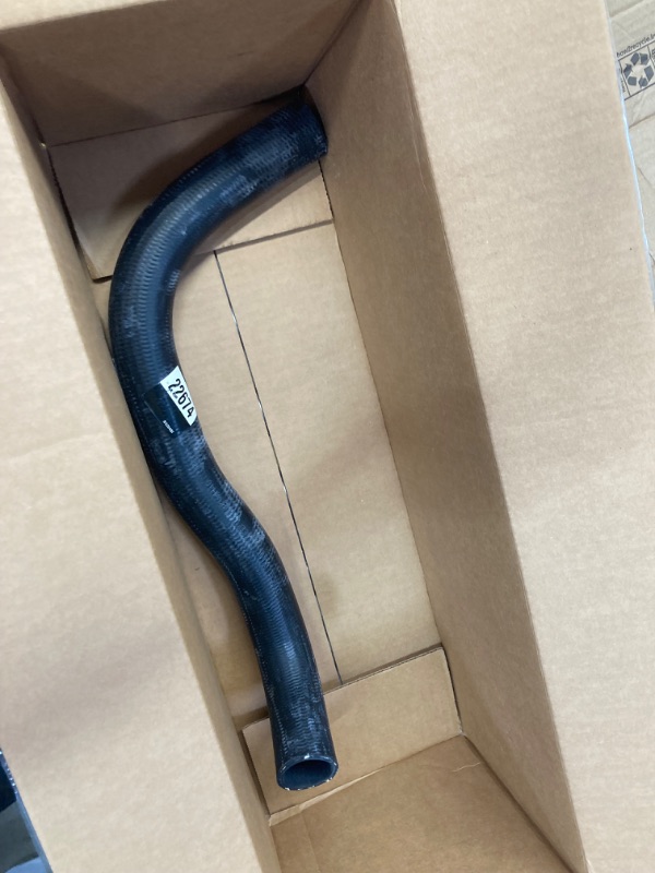 Photo 2 of Gates 20537 Premium Molded Coolant Hose