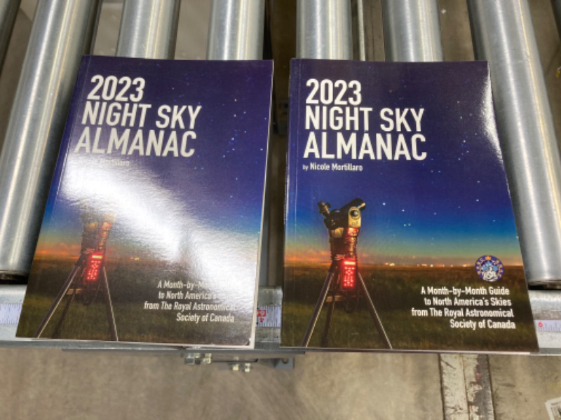 Photo 2 of *BUNDLE ITEMS 2 PACK* 2023 Night Sky Almanac: A Month-by-Month Guide to North America's Skies from the Royal Astronomical Society of Canada (Guide to the Night Sky)