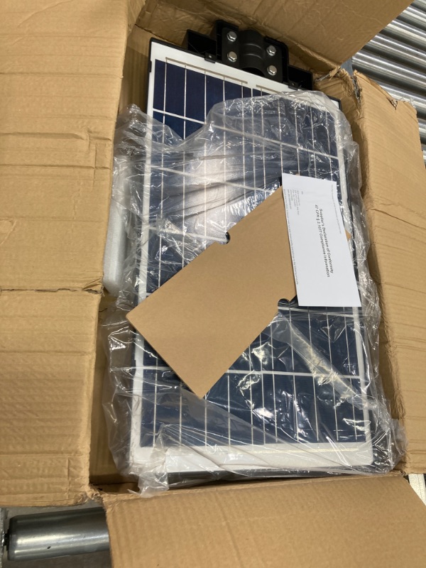 Photo 1 of BLITZWILL 4000W Solar Street Lights Outdoor 90000LM 800 LED Security Flood Lights Motion Sensor Waterproof Dusk to Dawn Solar Lamp with Remote Contr
