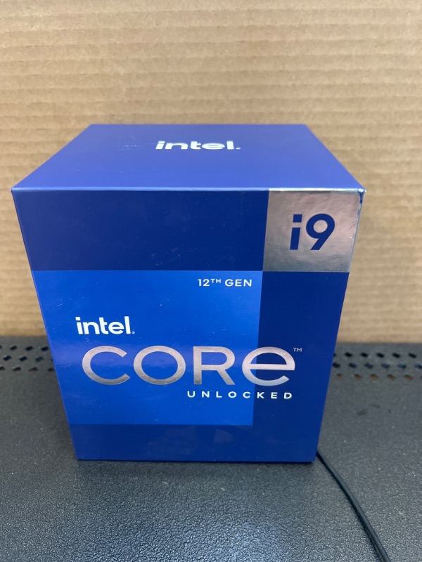 Photo 2 of Intel Core i9-12900K 3.2 GHz 16-Core LGA 1700 Processor