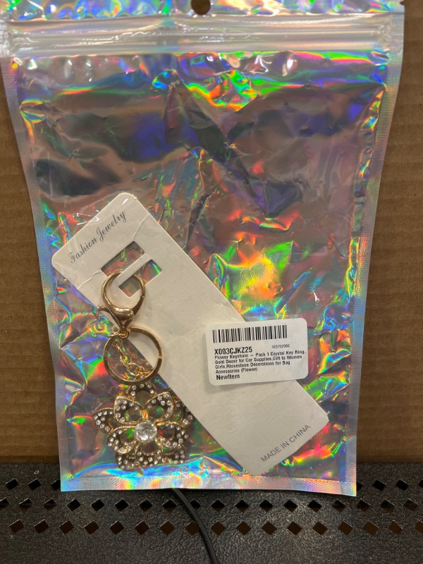 Photo 1 of  Flower Keychain Rhinestone Tassel Leaf Key Ring Women Wallet Bag Pendant Charms