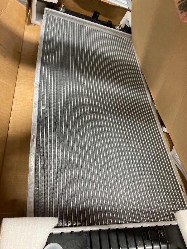Photo 1 of ***EDGE IS SLIGHTLY BENT***AUTOSAVER88 34'' Radiator Compatible with Chevy Silverado Suburban Tahoe, Fit for Cadillac Avalanche Escalade GMC Yukon Sierra With TOC W/O EOC***EDGE IS SLIGHTLY BENT***