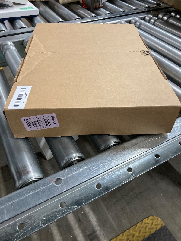 Photo 1 of **Factory Sealed, its not permitted to Return, to Refund**Apple 2025 MacBook Air 13-inch Laptop with M4 chip: Built for Apple Intelligence, 13.6-inch Liquid Retina Display, 16GB Unified Memory, 256GB SSD Storage, 12MP Center Stage Camera, Touch ID; Midnig
