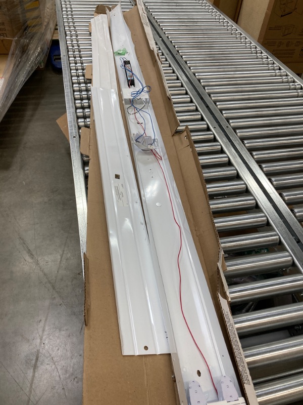 Photo 2 of 32-Watt 4-Light White 8 ft. Tandem Fluorescent Strip Light