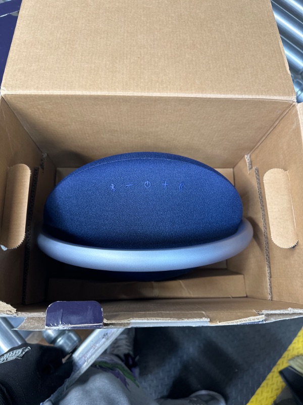 Photo 1 of Harman Kardon Onyx Studio 8, Blue