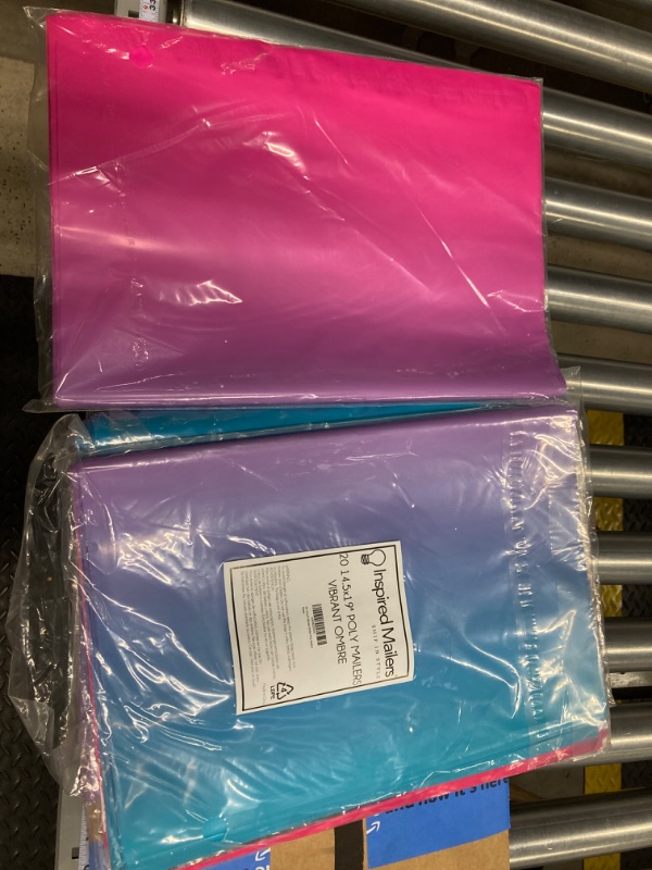 Photo 1 of *** BUNDLE X 5 *** Inspired Mailers - Large Poly Mailers 14.5 x 19-20 Pack - Vibrant Ombre - Large Shipping Bags for Clothing - Large Mailing Envelopes - Shipping Envelopes - Mailers Poly Bags 14.5x19" - 20 Pack Vibrant Ombre