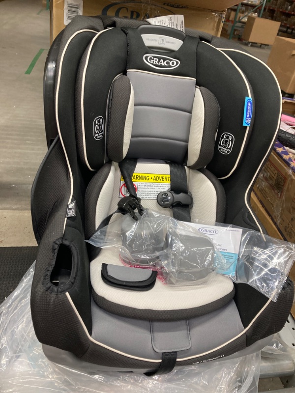 Photo 2 of Graco Extend2Fit 2-in-1 Convertible Car Seat, Gotham in Convertible Child Safety Car Seats by G