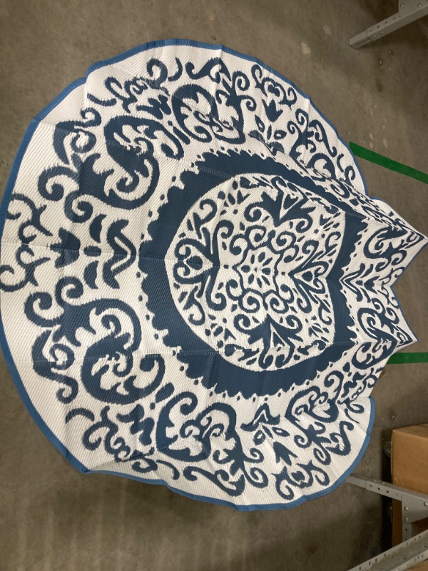 Photo 1 of *** SEE PHOTOS FOR DESIGN*** Homcomoda Round Outdoor Rugs for Patio 8ft Waterproof Clearance Reversible Patio Rugs Lightweight Outdoor Rugs Plastic Straw Rugs Portable RV Camping Rug Mat for Outdoor Porch Beach BBQ Beach Backyard
