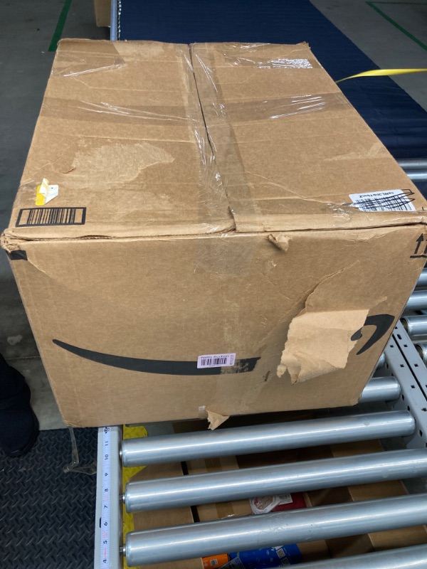 Photo 1 of Amazon Basics 18-Inch 5-Blade Push Reel Lawn Mower with Grass Catcher, Blue 18-Inch 5-Blade Mower with Grass Catcher