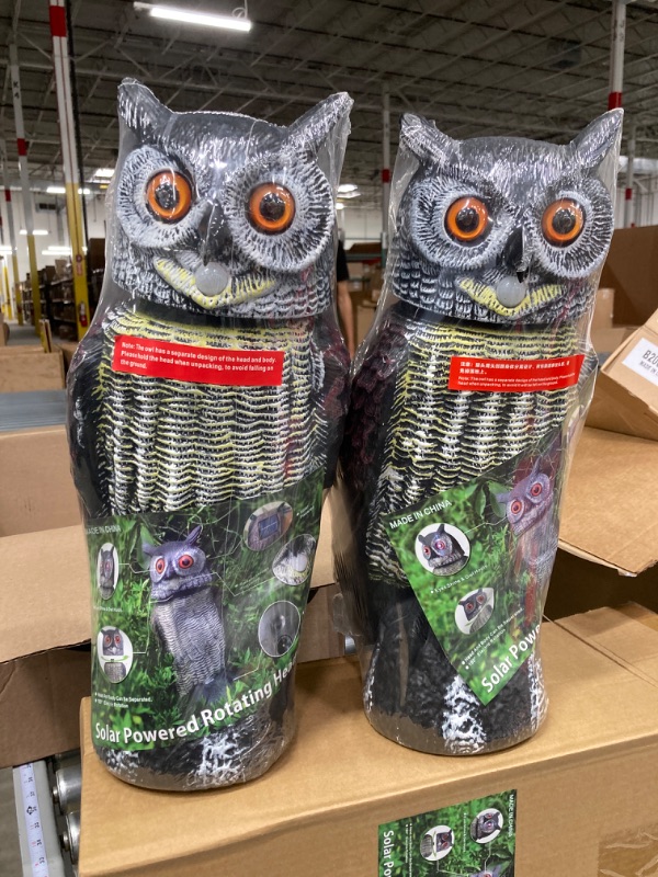 Photo 2 of 2 Pcs Solar Powered Fake Owl Animal Decoy Bird Scarecrow 180 Degree Rotation Head Waterproof Bird Repellent Light up Eyes and Owl Sound Realistic Look Highly Sensitive Motion Sensor Detects